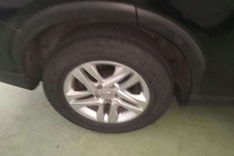 Used GAC Trumpchi GS7 2017 280T Two-Wheel Drive Luxury Model Right Rear Wheel Hub