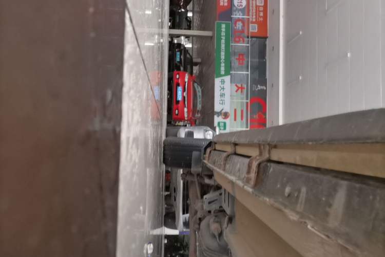 Used GAC Trumpchi GS7 2017 280T Two-Wheel Drive Luxury Model Right Side Sill