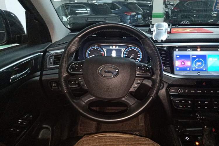 Used GAC Trumpchi GS7 2017 280T Two-Wheel Drive Luxury Model Steering Wheel