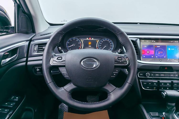 Used GAC Trumpchi GS7 2017 280T Two-Wheel Drive Luxury Model Steering Wheel