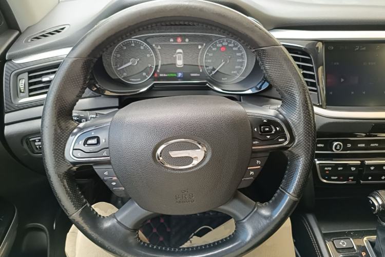 Used GAC Trumpchi GS7 2017 280T Two-Wheel Drive Luxury Model Steering Wheel