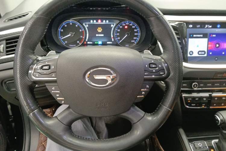 Used GAC Trumpchi GS7 2017 320T Two-Wheel-Drive Luxury Smart Connectivity Model Steering Wheel