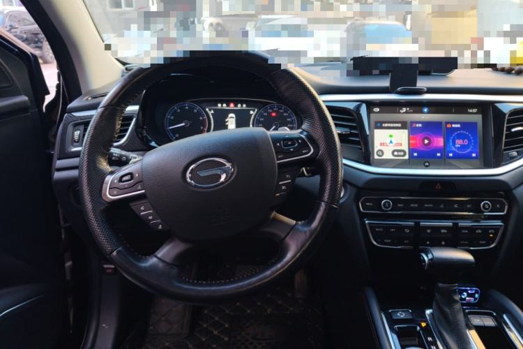 Used GAC Trumpchi GS7 2017 320T Two-Wheel-Drive Luxury Smart Connectivity Model Steering Wheel