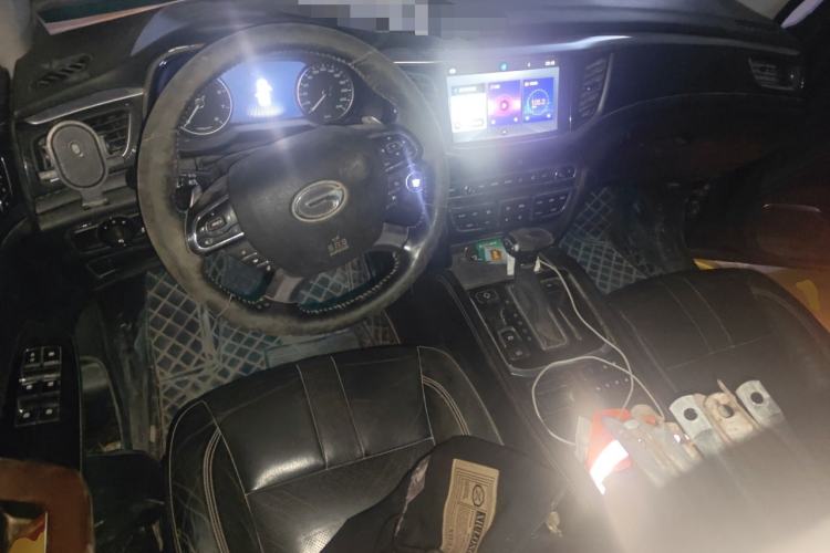 Used GAC Trumpchi GS7 2017 320T Two-Wheel-Drive Luxury Smart Connectivity Model Steering Wheel