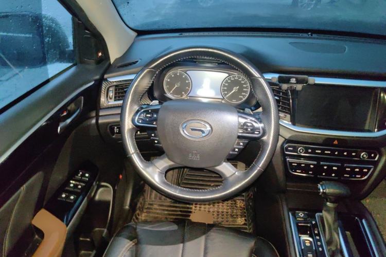 Used GAC Trumpchi GS7 2017 280T Two-Wheel Drive Luxury Model Steering Wheel