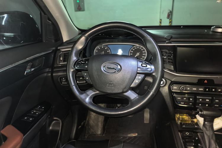 Used GAC Trumpchi GS7 2017 280T Two-Wheel Drive Luxury Model Steering Wheel