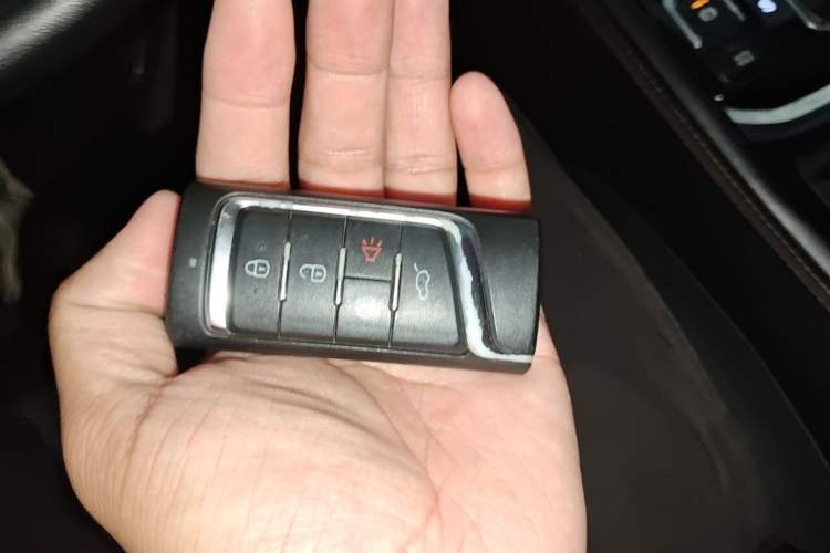 Used GAC Trumpchi GS7 2017 280T Two-Wheel Drive Luxury Model Vehicle Key