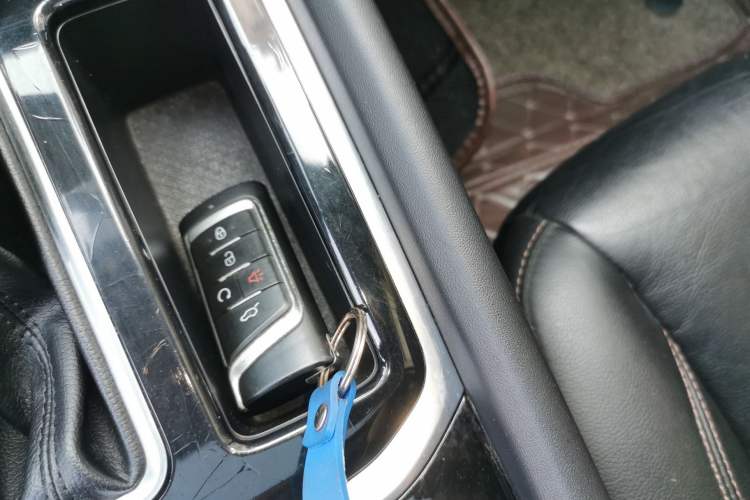 Used GAC Trumpchi GS7 2017 280T Two-Wheel Drive Luxury Model Vehicle Key
