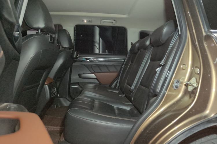 Used GAC Trumpchi GS7 2017 320T Two-Wheel-Drive Luxury Smart Connectivity Model Left Rear Seat