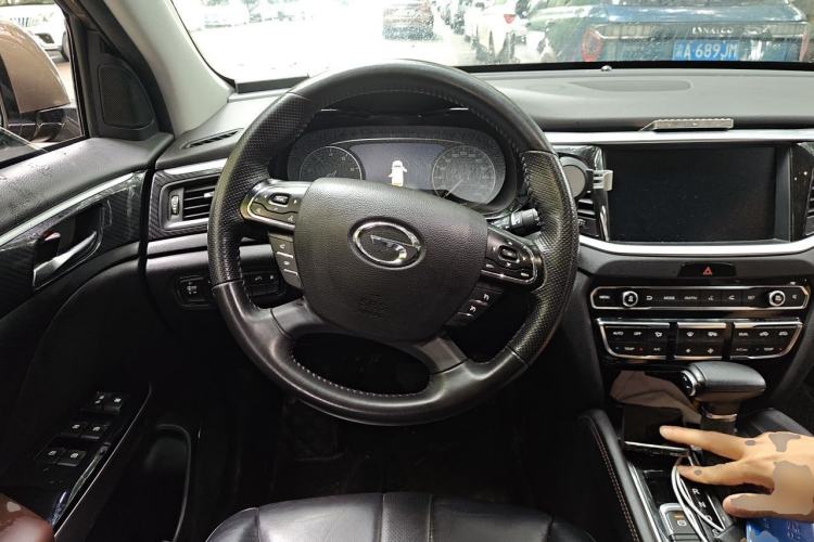 Used GAC Trumpchi GS7 2017 280T Two-Wheel Drive Luxury Model Steering Wheel