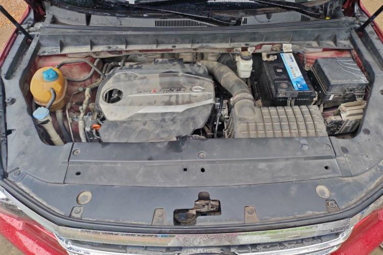 Used GAC Trumpchi GS7 2017 320T Two-Wheel-Drive Luxury Smart Connectivity Model Engine Bay