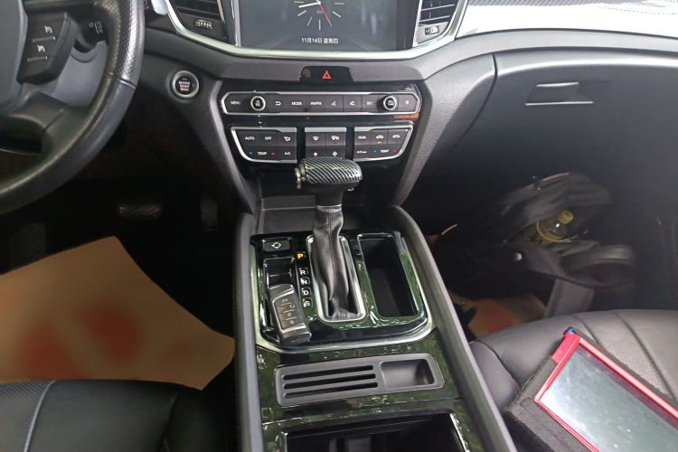 Used GAC Trumpchi GS7 2017 280T Two-Wheel Drive Luxury Model Gear Lever