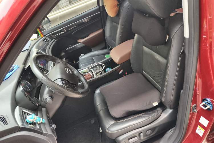 Used GAC Trumpchi GS7 2017 320T Two-Wheel-Drive Luxury Model Left Front Seat