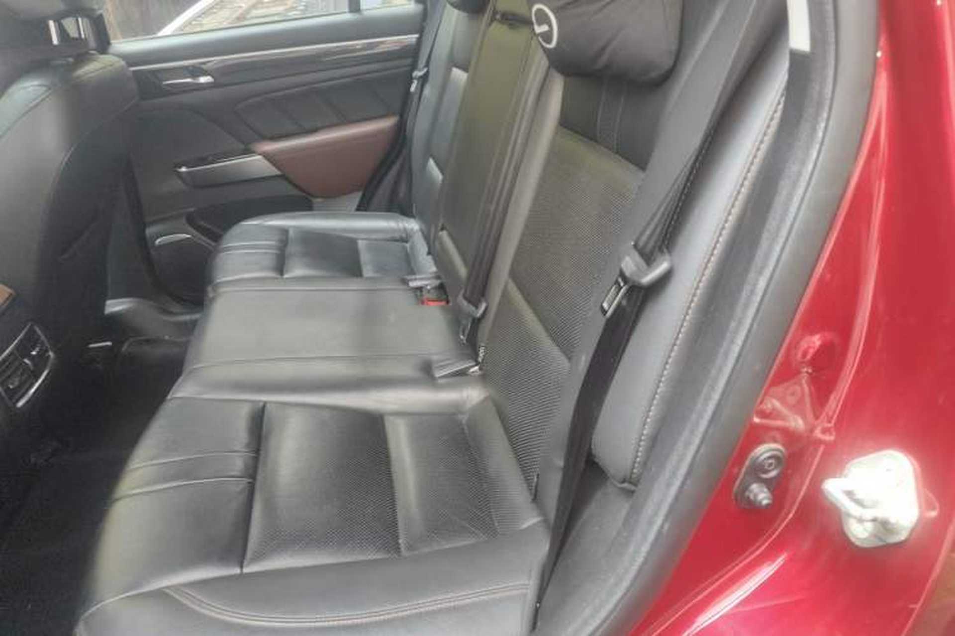Used GAC Trumpchi GS7 2017 280T Two-Wheel Drive Luxury Model Left Rear Seat
