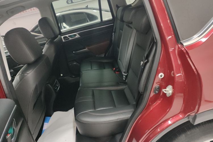 Used GAC Trumpchi GS7 2017 320T Two-Wheel-Drive Luxury Smart Connectivity Model Left Rear Seat