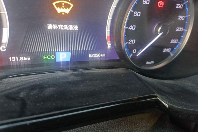 Used GAC Trumpchi GS7 2017 280T Two-Wheel Drive Luxury Model Odometer Close Up