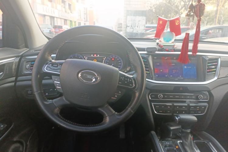 Used GAC Trumpchi GS7 2017 280T Two-Wheel Drive Luxury Model Steering Wheel
