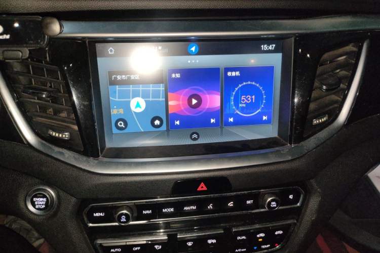 Used GAC Trumpchi GS7 2017 320T Two-Wheel-Drive Luxury Smart Connectivity Model Audio And AC Panel