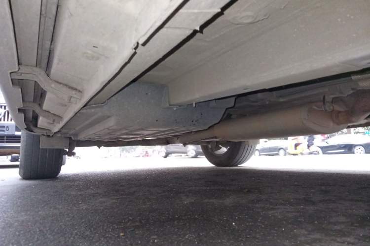 Used GAC Trumpchi GS7 2017 320T Two-Wheel-Drive Luxury Model Chassis Front Right
