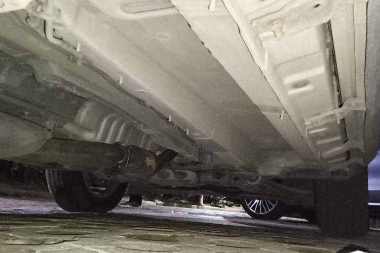 Used GAC Trumpchi GS7 2017 280T Two-Wheel Drive Luxury Model Chassis Rear Right