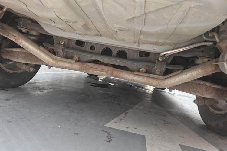 Used GAC Trumpchi GS7 2017 280T Two-Wheel Drive Luxury Model Chassis Rear
