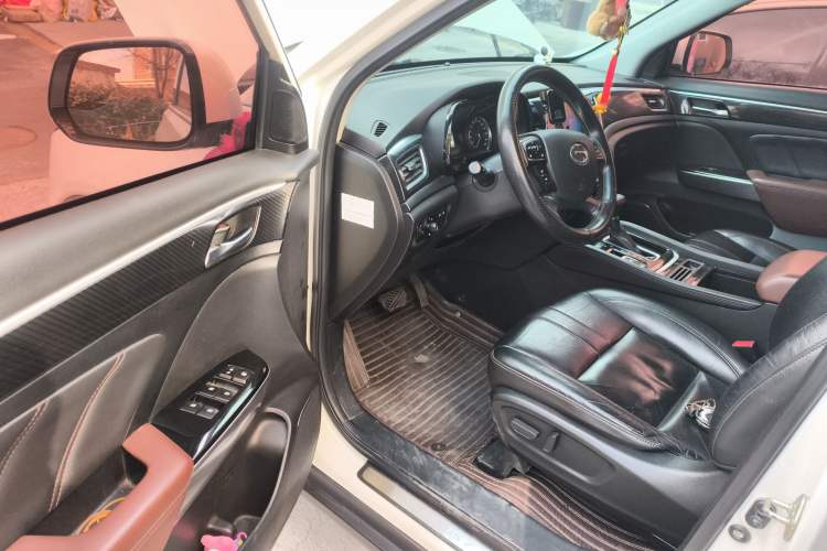Used GAC Trumpchi GS7 2017 280T Two-Wheel Drive Luxury Model Driver Seat
