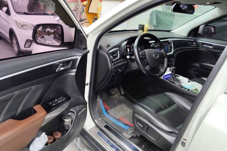Used GAC Trumpchi GS7 2017 280T Two-Wheel Drive Luxury Model Driver Seat