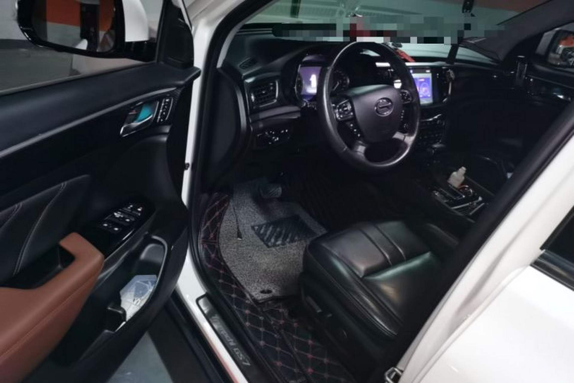 Used GAC Trumpchi GS7 2017 320T Two-Wheel-Drive Luxury Smart Connectivity Model Driver Seat
