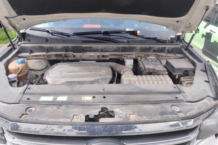 Used GAC Trumpchi GS7 2017 320T Two-Wheel-Drive Luxury Smart Connectivity Model Engine Bay