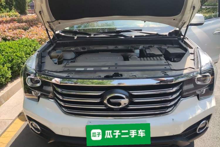 Used GAC Trumpchi GS7 2017 280T Two-Wheel Drive Luxury Model Engine Bay