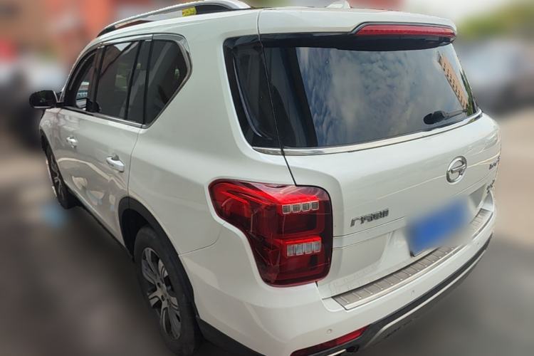 Used GAC Trumpchi GS7 2017 320T Two-Wheel-Drive Luxury Smart Connectivity Model Exterior 3