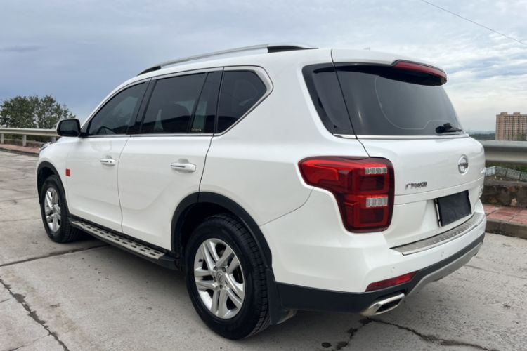 Used GAC Trumpchi GS7 2017 280T Two-Wheel Drive Luxury Model Exterior 4