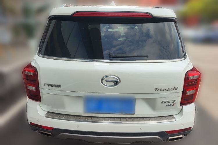 Used GAC Trumpchi GS7 2017 320T Two-Wheel-Drive Luxury Smart Connectivity Model Exterior 4