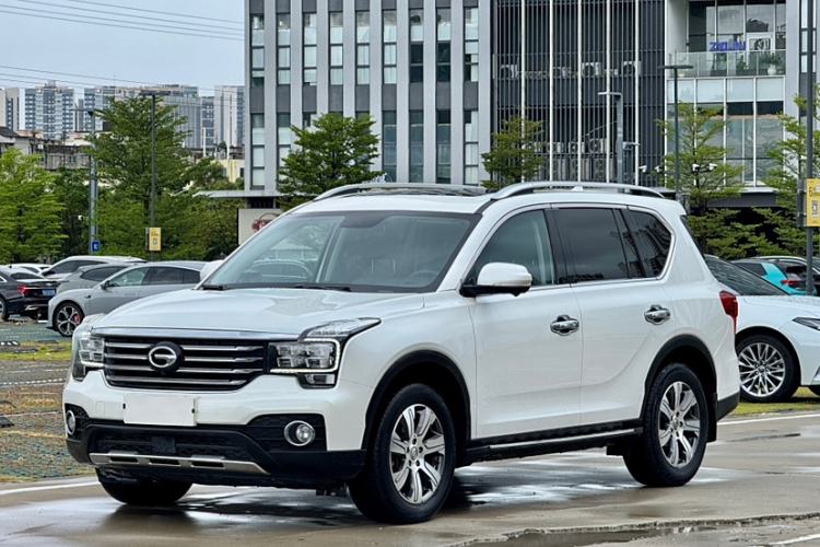 Used GAC Trumpchi GS7 2017 320T Two-Wheel-Drive Luxury Smart Connectivity Model Exterior 5