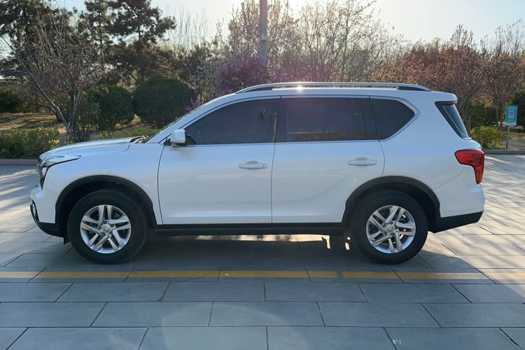 Used GAC Trumpchi GS7 2017 280T Two-Wheel Drive Luxury Model Exterior 7