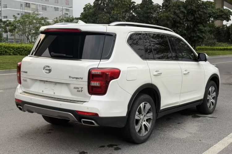 Used GAC Trumpchi GS7 2017 320T Two-Wheel-Drive Luxury Smart Connectivity Model Exterior 8