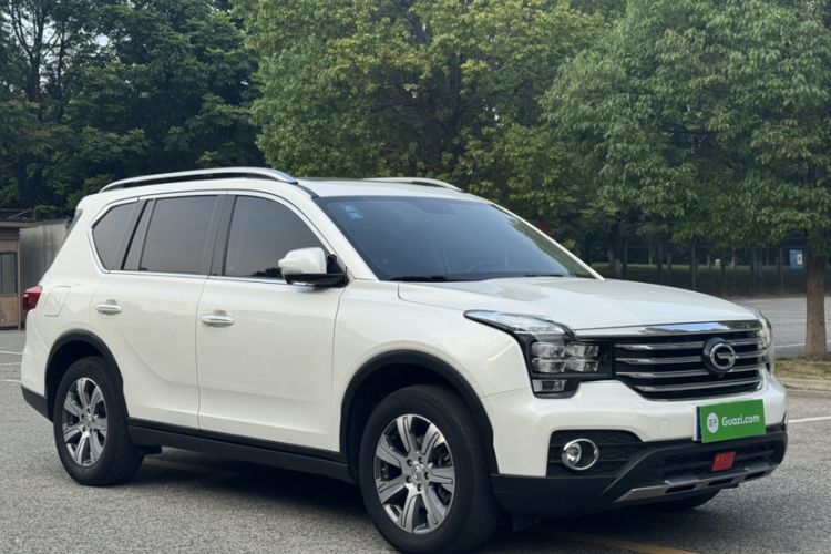 Used GAC Trumpchi GS7 2017 320T Two-Wheel-Drive Luxury Smart Connectivity Model Exterior 8