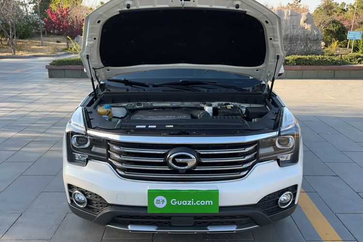 Used GAC Trumpchi GS7 2017 280T Two-Wheel Drive Luxury Model Exterior 9