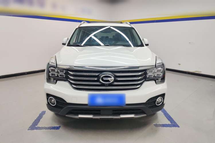 Used GAC Trumpchi GS7 2017 320T Two-Wheel-Drive Luxury Smart Connectivity Model Front