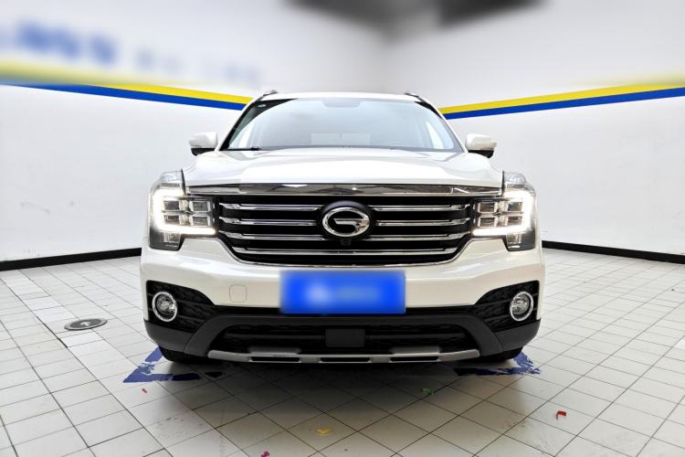 Used GAC Trumpchi GS7 2017 320T Two-Wheel-Drive Luxury Smart Connectivity Model Front