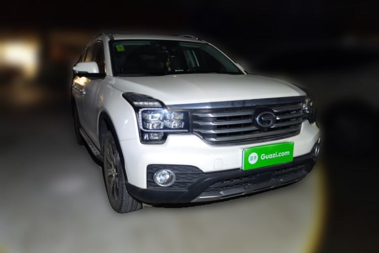 Used GAC Trumpchi GS7 2017 320T Two-Wheel-Drive Luxury Smart Connectivity Model Front Right 45 Deg