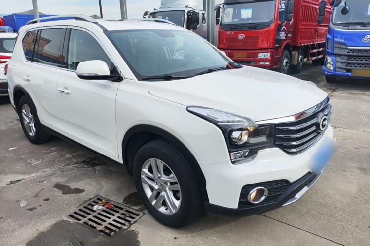 Used GAC Trumpchi GS7 2017 280T Two-Wheel Drive Luxury Model Front Right 45 Deg