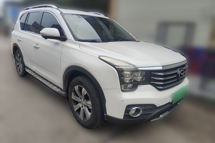 Used GAC Trumpchi GS7 2017 320T Two-Wheel-Drive Luxury Smart Connectivity Model Front Right 45 Deg