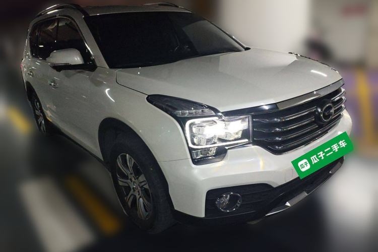 Used GAC Trumpchi GS7 2017 320T Two-Wheel-Drive Luxury Smart Connectivity Model Front Right 45 Deg