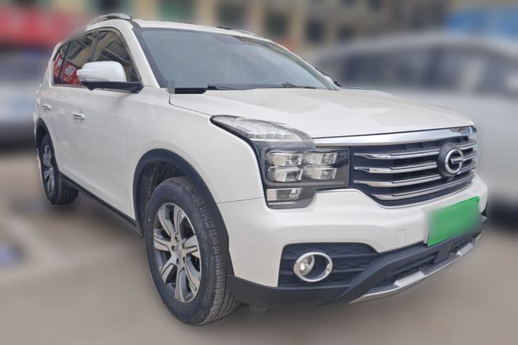 Used GAC Trumpchi GS7 2017 320T Two-Wheel-Drive Luxury Smart Connectivity Model Front Right 45 Deg