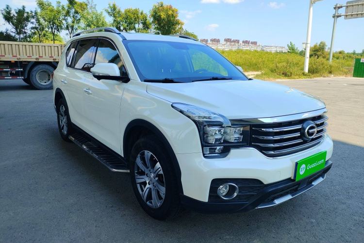 Used GAC Trumpchi GS7 2017 320T Two-Wheel-Drive Luxury Smart Connectivity Model Front Right 45 Deg