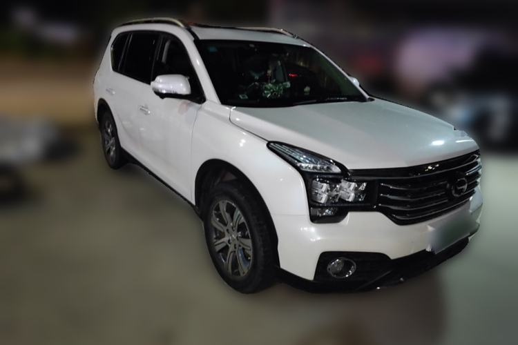 Used GAC Trumpchi GS7 2017 320T Two-Wheel-Drive Luxury Smart Connectivity Model Front Right 45 Deg