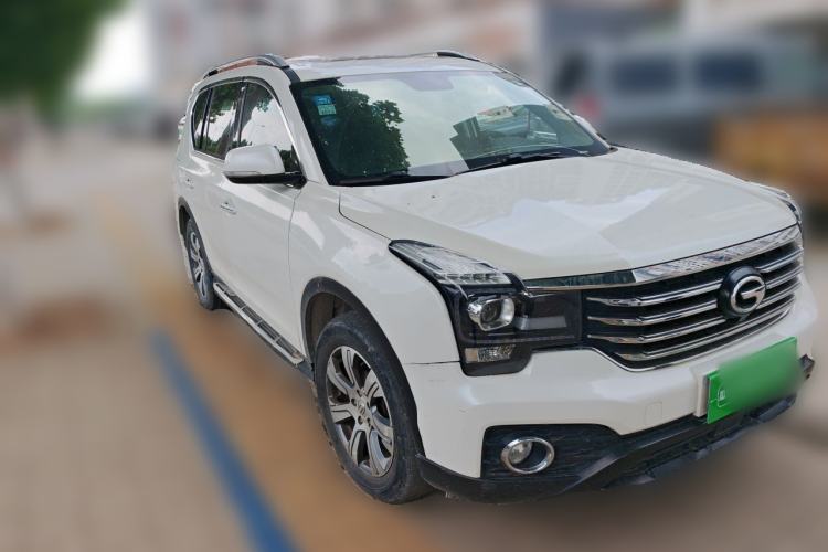 Used GAC Trumpchi GS7 2017 320T Two-Wheel-Drive Luxury Model Front Right 45 Deg