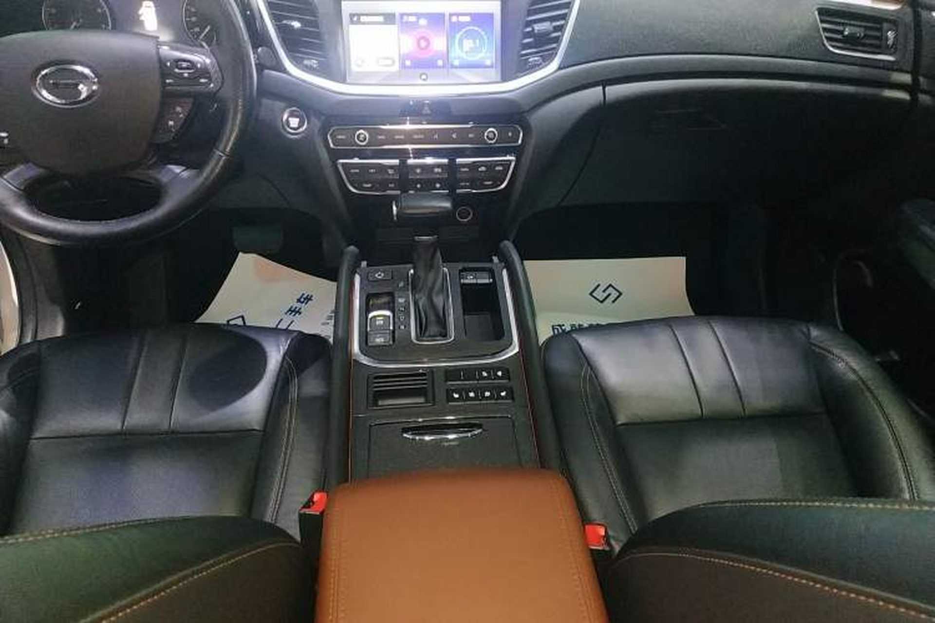 Used GAC Trumpchi GS7 2017 320T Two-Wheel-Drive Luxury Smart Connectivity Model Gear Lever