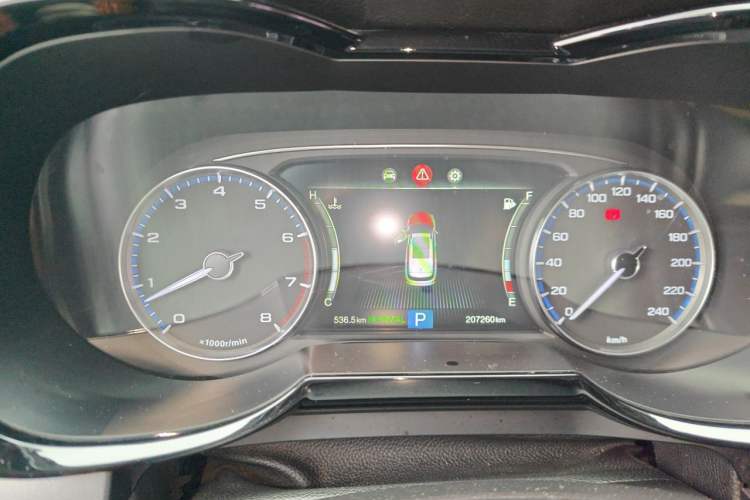 Used GAC Trumpchi GS7 2017 320T Two-Wheel-Drive Luxury Model Instrument Cluster